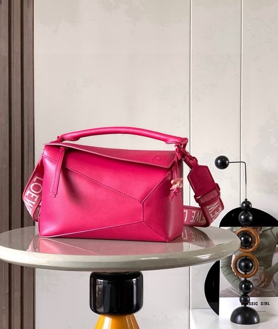 Loewe Puzzle Ceramic Rabbit Handbag 9001