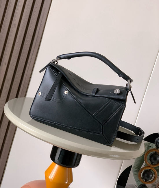 Loewe Puzzle Calfskin Handbag 9109