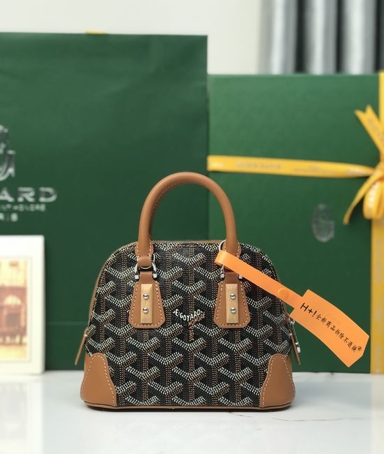 Goyard Vendome Nano Shell Bag 020256