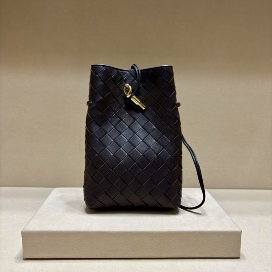 Bottega Veneta BV Andiamo Intrecciato Woven Phone Pouch 3010