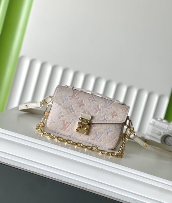 Louis Vuitton LV Leather Pochette Metis Bag M25682