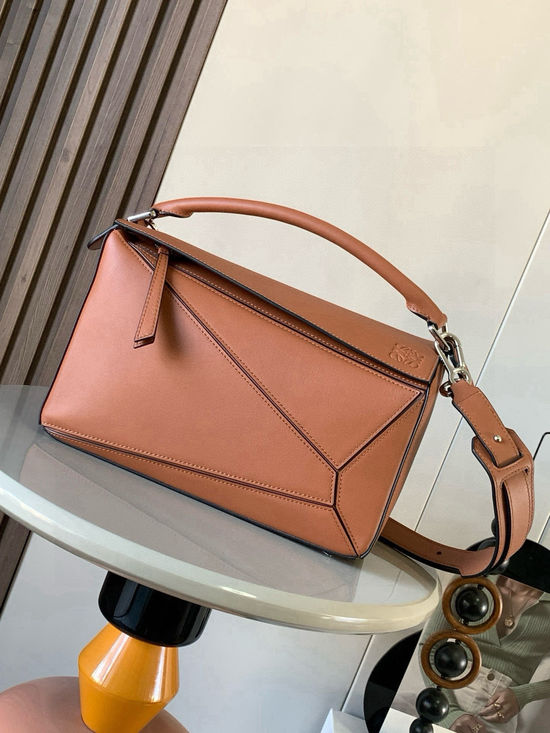 Loewe Puzzle Smooth Leather Handbag 9017