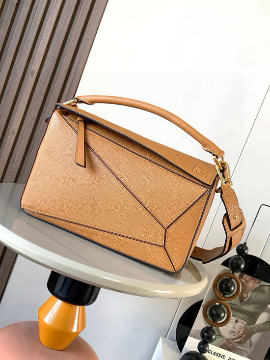 Loewe Puzzle Grained Leather Handbag 9017