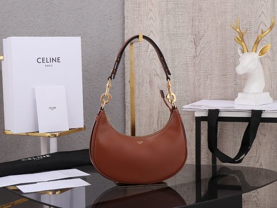 Celine Leather Shoulder Bag 196923
