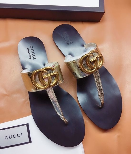 Gucci Cowhide Upper Flip Flops with Metal Decor