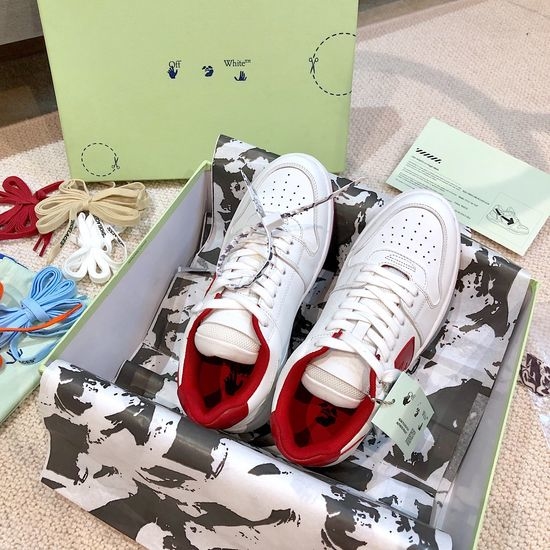 Fendi Premium Casual Comfortable Leather Sneakers With Durable Sole