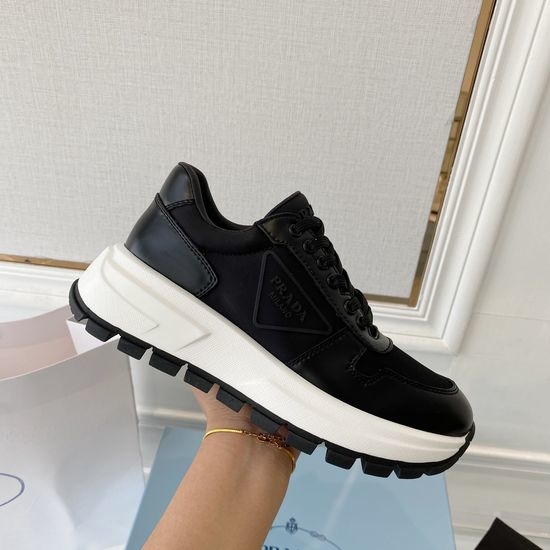 Prada Classic Leather Low-top Casual Shoes with Logo Detail