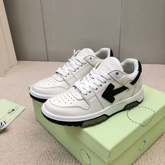 Fendi Premium Casual Comfortable Leather Sneakers With Durable Sole