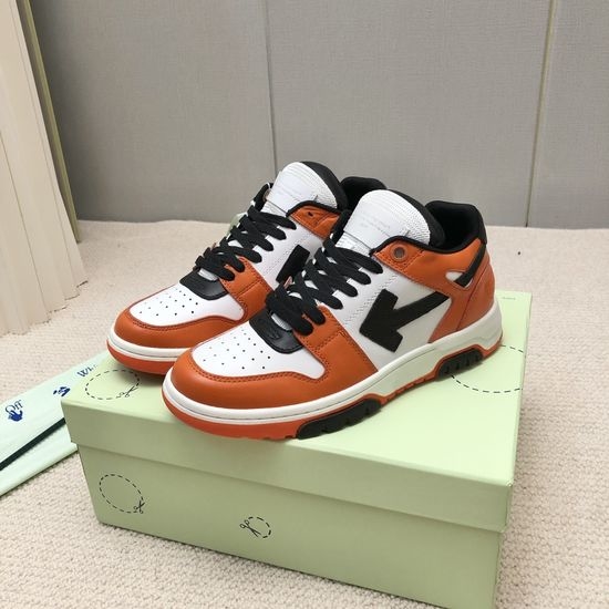 Fendi Premium Casual Comfortable Leather Sneakers With Durable Sole