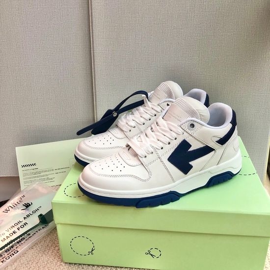Fendi Premium Casual Comfortable Leather Sneakers With Durable Sole