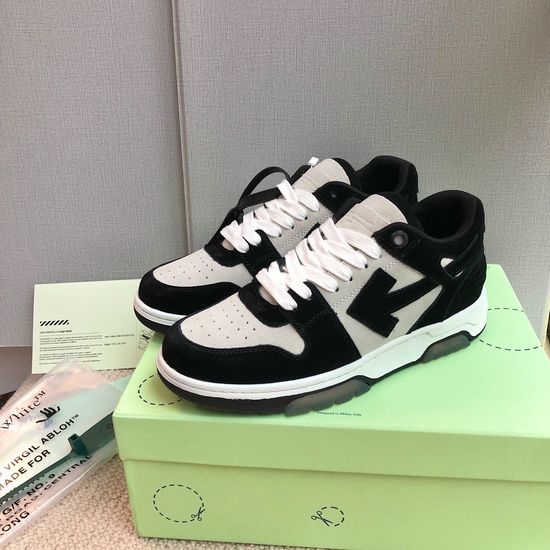Fendi Premium Casual Comfortable Leather Sneakers With Durable Sole