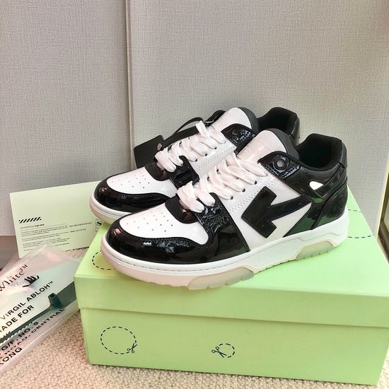 Fendi Premium Casual Comfortable Leather Sneakers With Durable Sole
