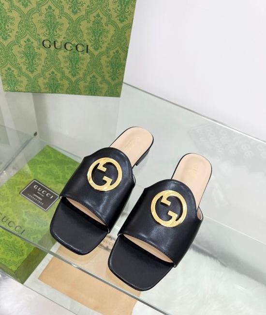 Gucci Genuine Leather Thong Slides with Soft Lining