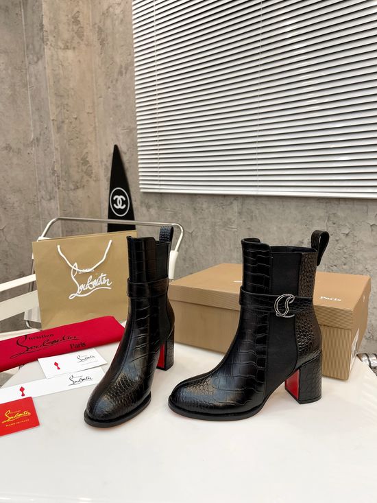 Louis Vuitton Crocodile Embossed Leather Chunky Heel Ankle Boots