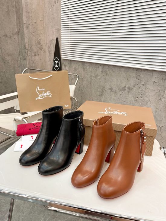 Louis Vuitton Genuine Leather Chunky Heel Short Boots
