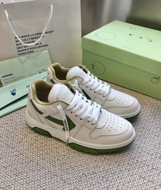 Fendi Premium Casual Comfortable Leather Sneakers With Durable Sole