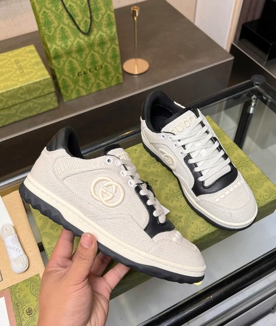 Gucci Vintage Distressed Leather Sneakers Non-slip Sole Breathable Lining