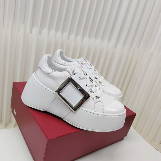 Roger Viver Plain Buckle Height Boosting Casual Leather Sneakers