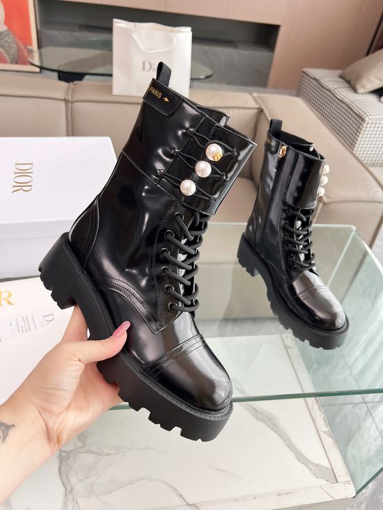 Christian Dior Top-Tier Show Series Horse Nail Ankle Boots