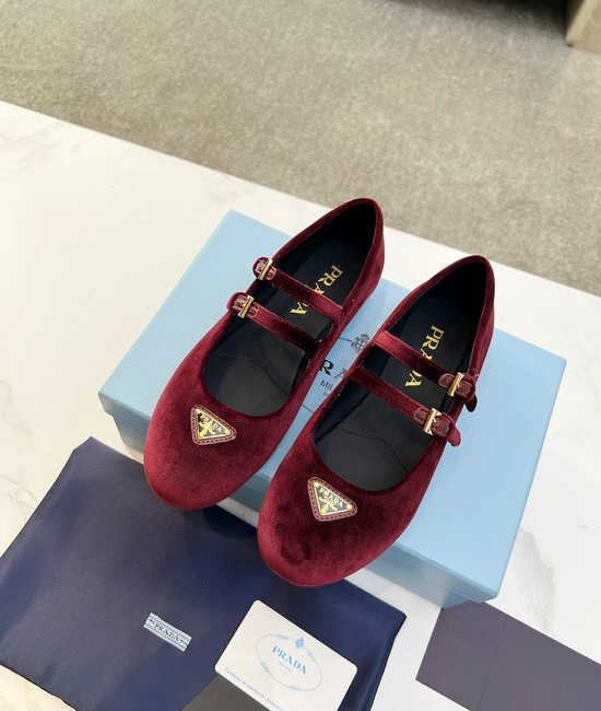 Prada Velvet Upper Classic Loafer Casual Leather Lined Daily Shoes