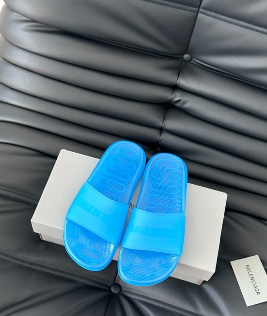 Balenciaga Comfortable Chunky Platform Non-Slip Beach Slides