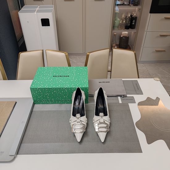 Balenciaga Crocodile Embossed Cowhide Rivet Pointed Toe Stiletto Single Shoes