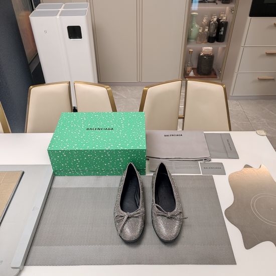 Balenciaga Soft Comfortable Bow Decor Flat Shoes with Premium Material