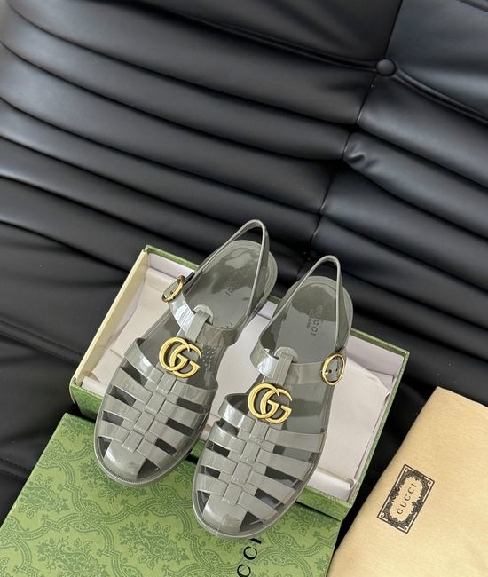 Gucci Glossy Translucent TPU Jelly Sandals Exquisite Craft