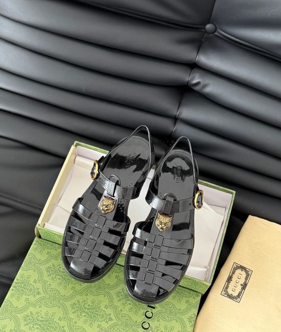 Gucci Glossy Translucent TPU Jelly Sandals Exquisite Craft