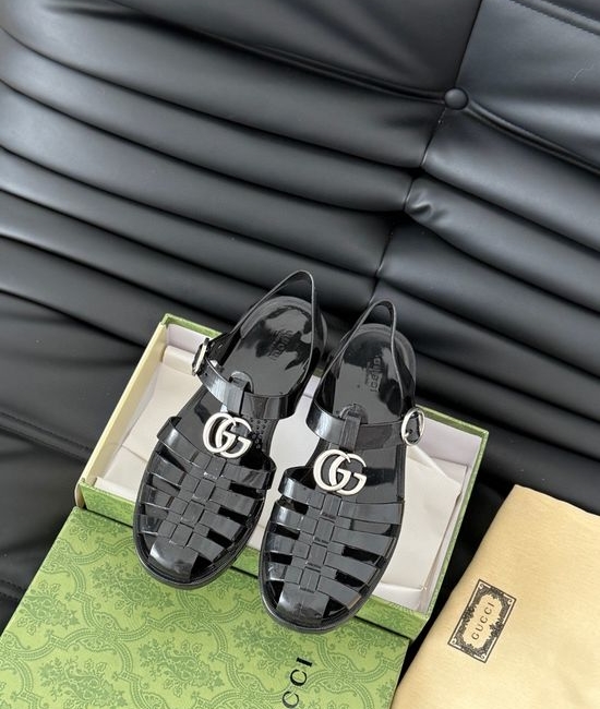 Gucci Glossy Translucent TPU Jelly Sandals Exquisite Craft