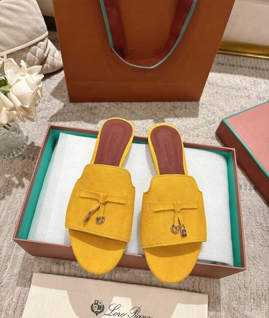 Loro Piana Comfortable Knitted Slippers with Soft Sheepskin Insole