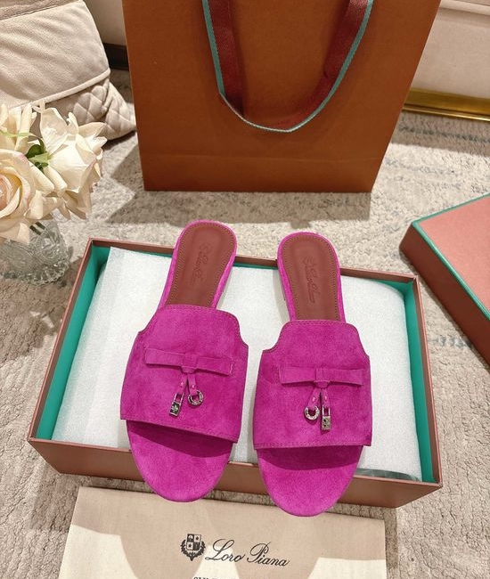 Loro Piana Comfortable Knitted Slippers with Soft Sheepskin Insole