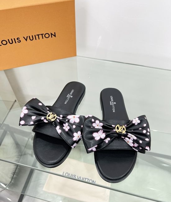 Louis Vuitton LV Bow Decor Casual Shoes with 3D Print Details