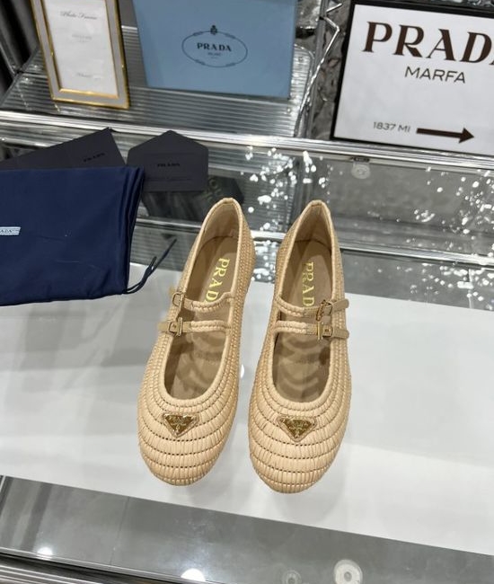 Prada Hand Woven Raffia Ballet Flats Comfort Elegant Casual Shoes