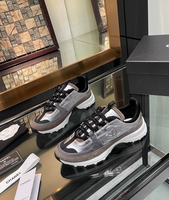 Chanel Premium Leather Casual Sneakers Comfortable Wear-resistant