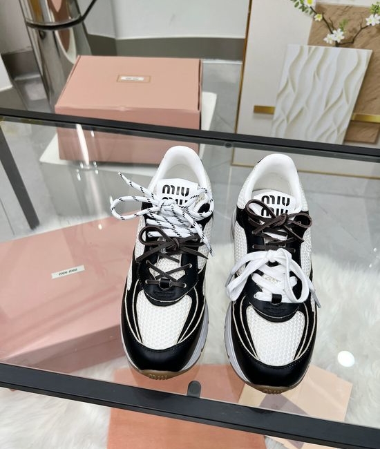 Miu Miu Vintage Leather Chunky Sneakers Soft Height Boosting Comfort Shoes