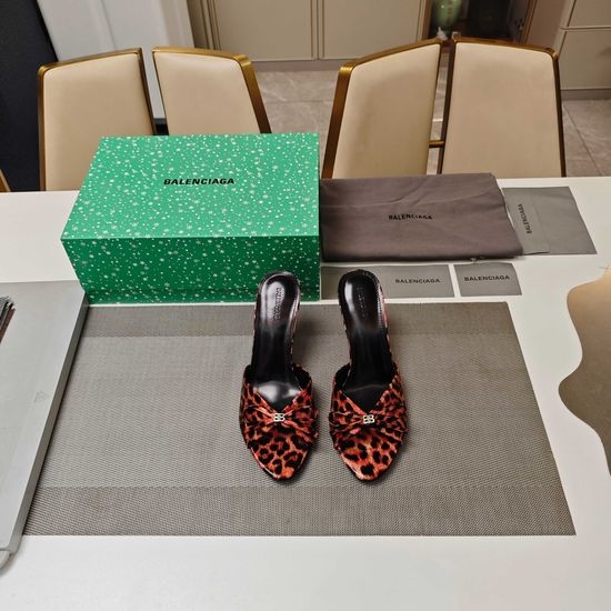Balenciaga Elegant Bow Strap Open Toe Sandals With Premium Leather Sole