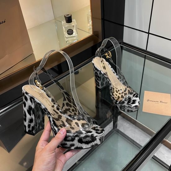 Gianvito Rossi Elegant Platform Chunky Heel Strappy Dress Sandals