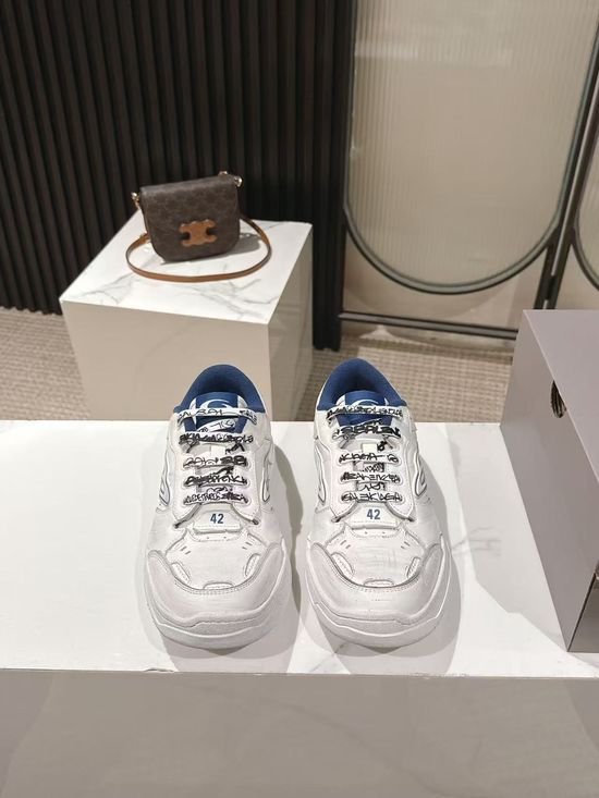 Balenciaga Vintage Distressed Leather Casual Sneakers with Signature Detail