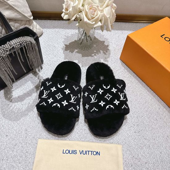 Louis Vuitton Warm Wool Lined Slippers Non Slip Soft Comfortable