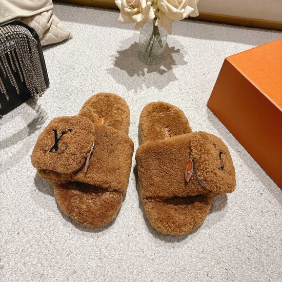 Louis Vuitton Soft Wool Slip-On Slippers Anti-Slip Comfortable Footwear