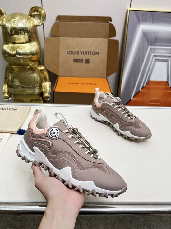 Louis Vuitton Premium Leather Sneakers with Flexible Wave Outsole