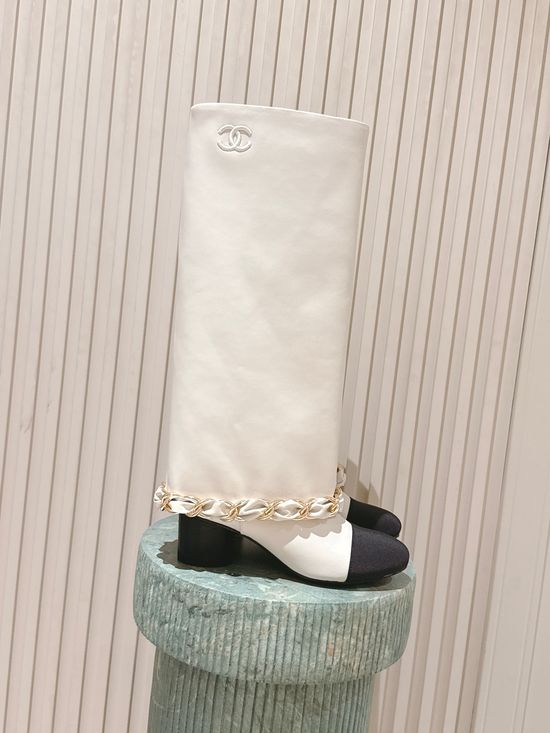 Chanel Calfskin Upper Chain Decor Comfortable Tall Fashion Boots