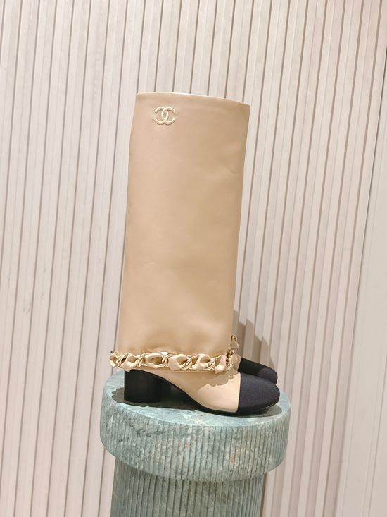Chanel Calfskin Upper Chain Decor Comfortable Tall Fashion Boots