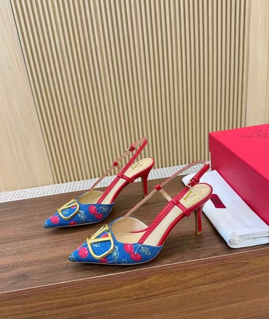 Valentino Premium Leather Buckle Sandals Comfortable Non-slip Durable