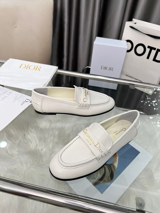 Christian Dior Classic Loafer Shoes with Decorative Buckle Leather Lining