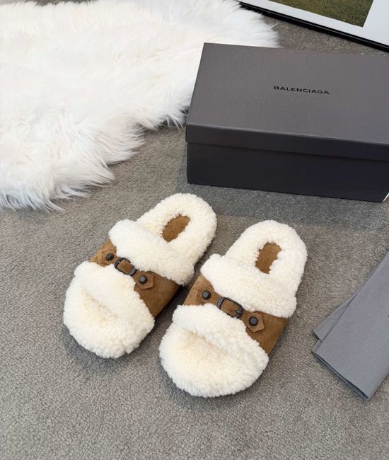 Balenciaga Premium Cowhide Wool Lined Non-slip Slippers