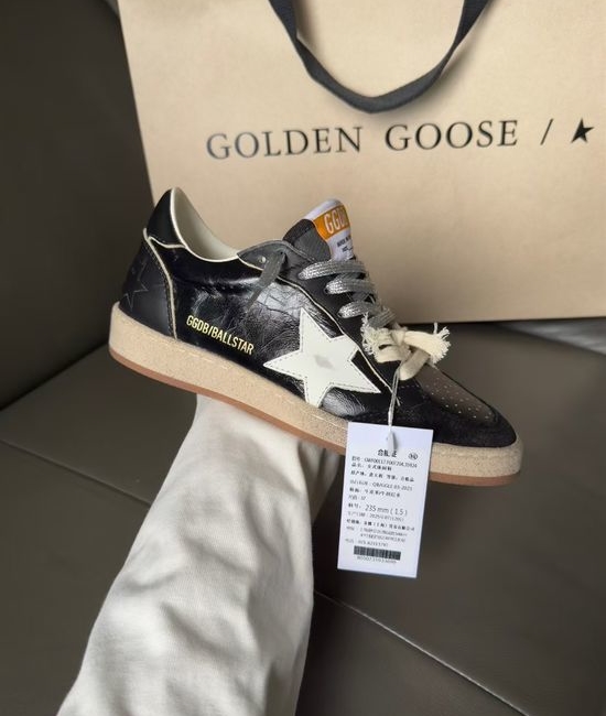 Golden Goose GGDB Premium Vintage Distressed Leather Comfortable Casual Sneakers