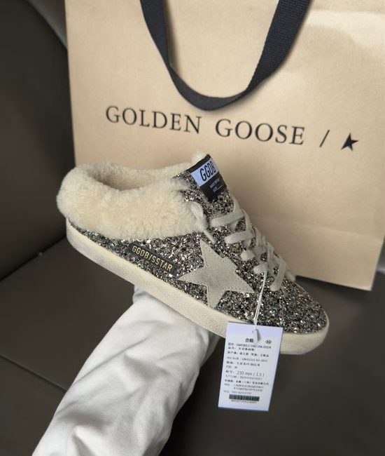 Golden Goose GGDB Premium Wool Lined Distressed Mules Comfortable Casual Slip On Shoes