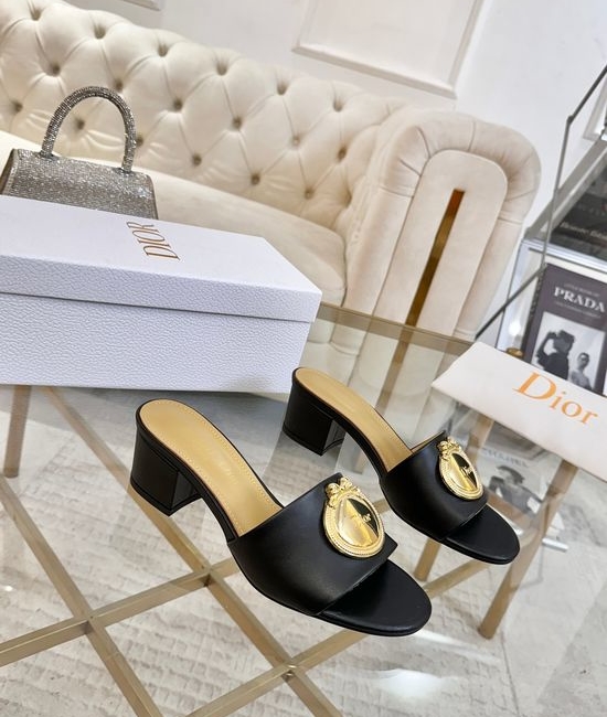 Christian Dior CD Calfskin Pumps With Sheepskin Lining Rubber Outsole